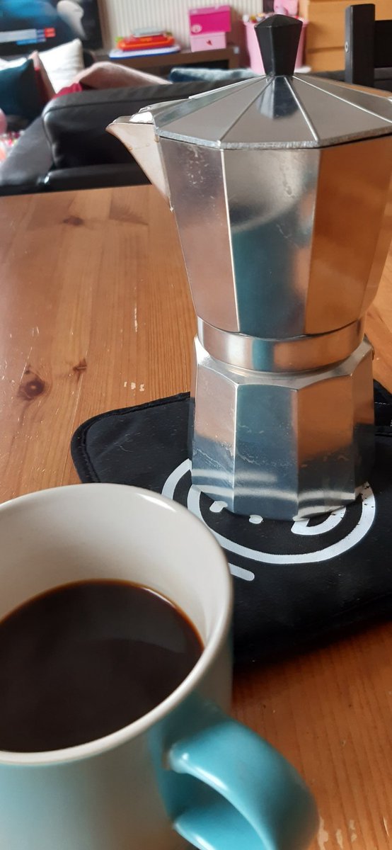 nwzvltr's tweet photo. Hey, it just got better! #CoffeeTime https://t.co/iWfG8CS5Ng