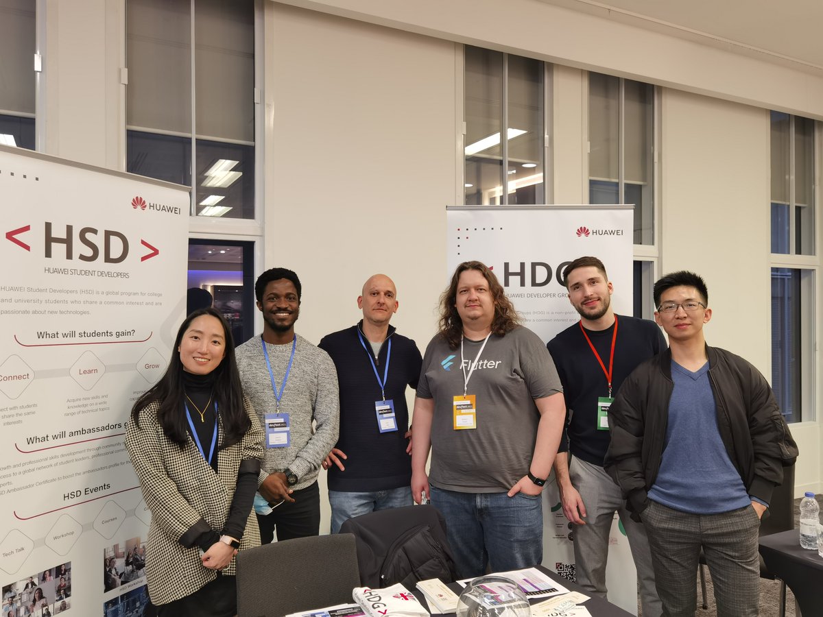 Huawei_devs's tweet photo. We had a great time at DevFest UK and Ireland in London last weekend. Thanks to everyone who stopped by our booth and got to know more about Huawei Developer Groups. Looking forward to seeing you all at our #HDG & #HSD events in the future.
#devfestuki #HuaweiDevelopers https://t.co/M5yamHPDQd