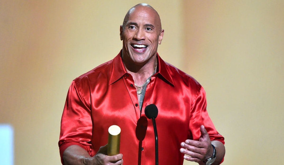 realDailyWire's tweet photo. ‘The Rock’ Seems To Retract Support For Joe Rogan After Backlash: ‘Learning Moment For Me’ https://t.co/l1JNJTGUiL https://t.co/OGBk1rQYiJ