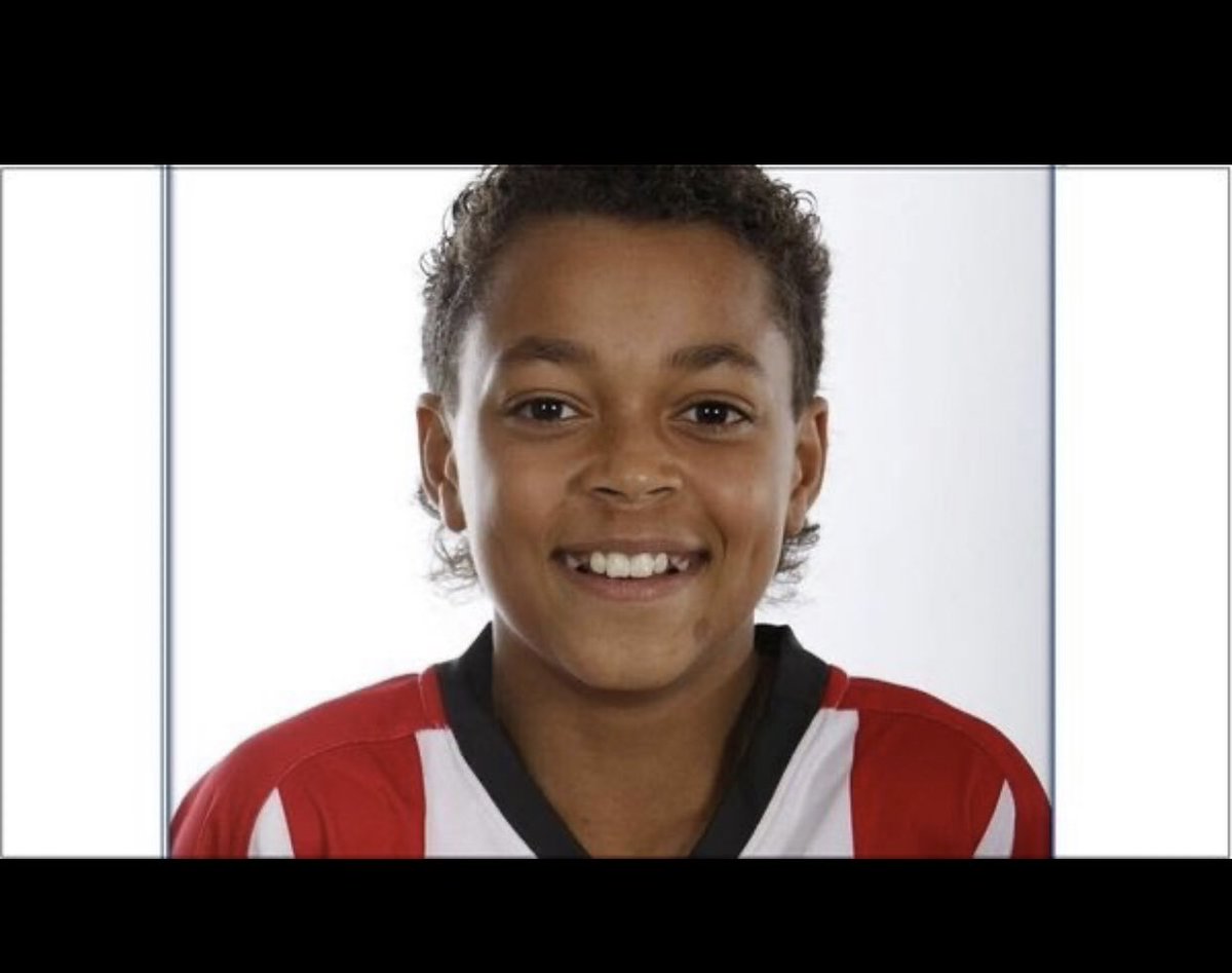 InsideMainland's tweet photo. Meet Arnaut Danjuma the Agege born professional footballer. Born in Lagos Nigeria to a Dutch father and a Nigerian mother Hauwa. Arnaut currently plays as a winger for La Linger club Villarreal.
Agege to the world 🚀 #WhyWeRepMainland
@Agegegottalents https://t.co/0icJk1kJ3F