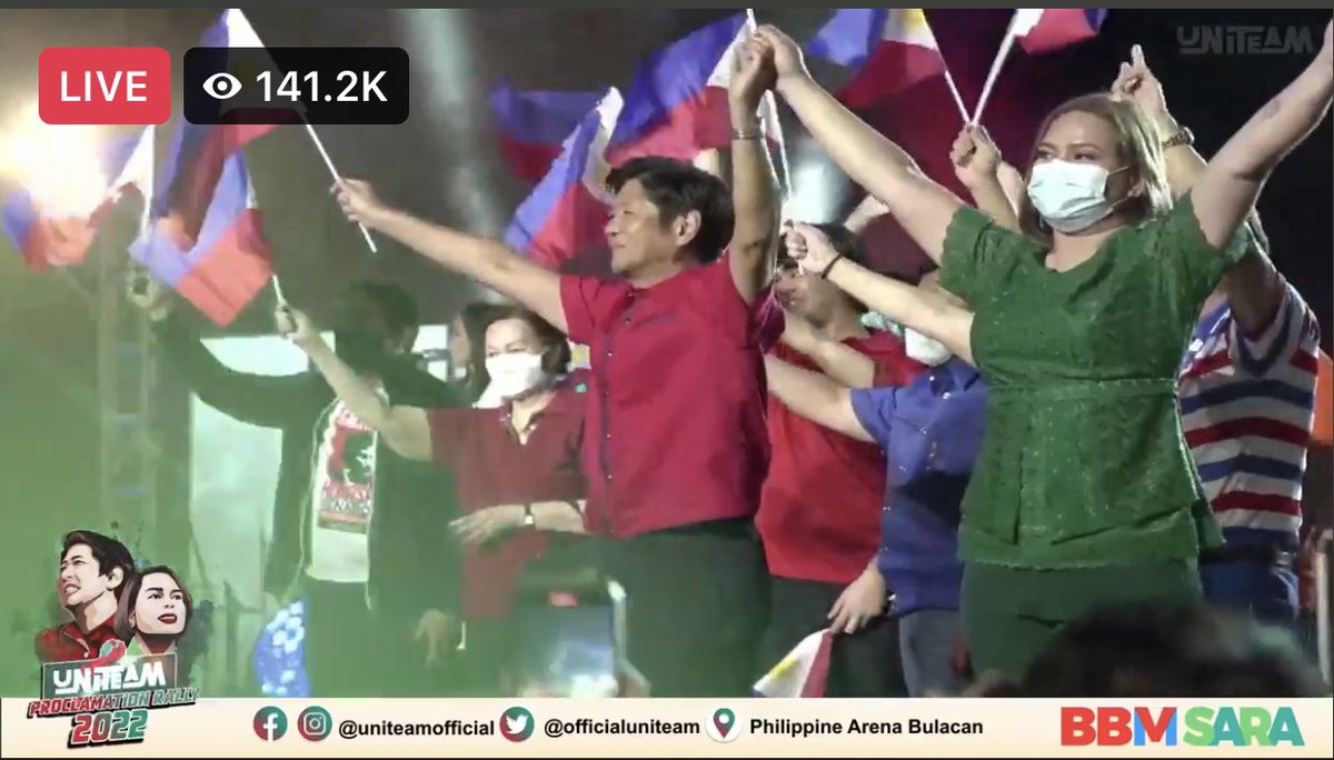 fitdotcom's tweet photo. Mahalin natin ang Pilipinas at tayo’y sama-samang babangon muli. ❤️💚

#UniTeamBBMSara
#BayanBangonMuli
#MahalinNatinAngPilipinas
#UniTeamPhArena2022
#PulaAngKulayNgRosas https://t.co/8e3aQkQ6FW