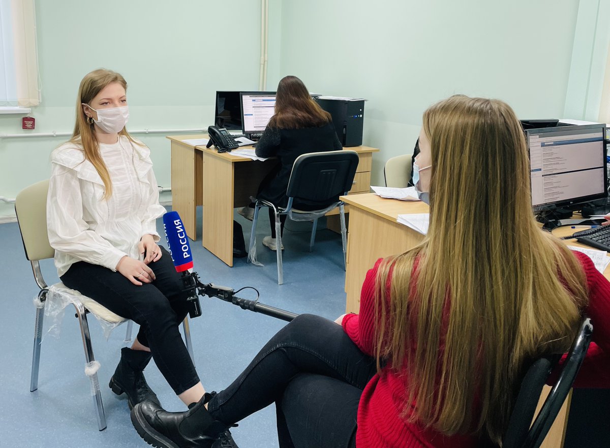 ☎️Сегодня в центре внимания - работа нашей информационно-справочной службы. 
👥Неделю назад мы усилили ее студентами-медиками. 
📹Смотрите репортаж на телеканале «Россия 1».