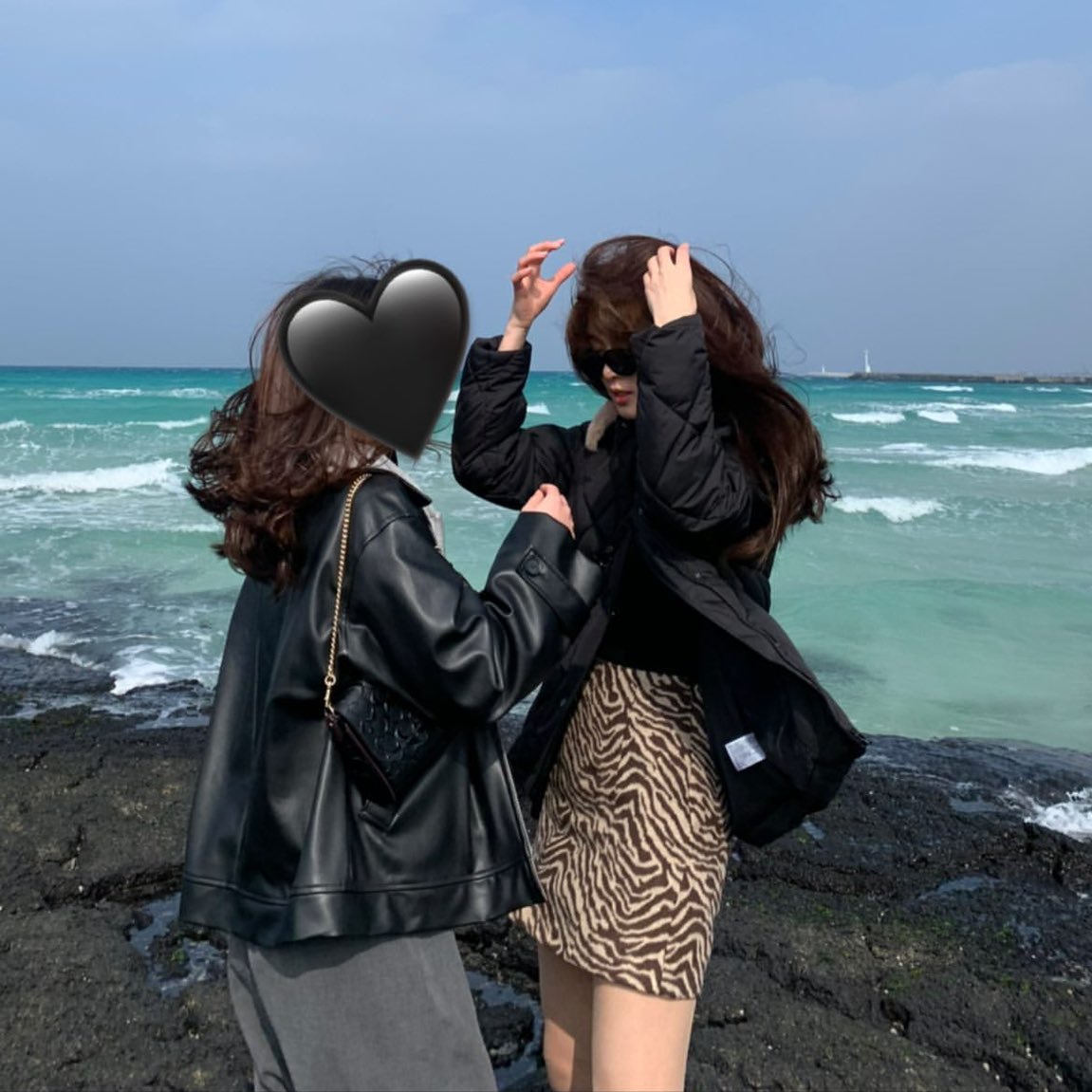 SHINING__EUN's tweet photo. 레죤드hot❤️‍🔥girl https://t.co/lzLBVY27Zw
