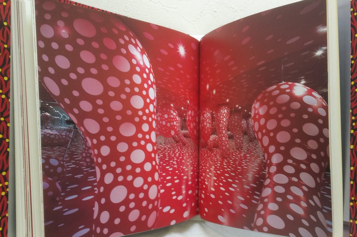 beaversbooks's tweet photo. #今日の一冊 #草間彌生 #YAYOIKUSAMA 東京国立近代美術館ほかで開催された2004~2005の展示会図録が再入荷しました。
https://t.co/C9k3xJOwxv
#ビーバーズブックス入荷品
#札幌の古本屋
#beaversbooks
#古本買取
#出張買取
#美術図録
#画集
#ARTBOOK
#古書
#古本
#古本好き
#USEDBOOKSHOP https://t.co/EHIyXUdYCo