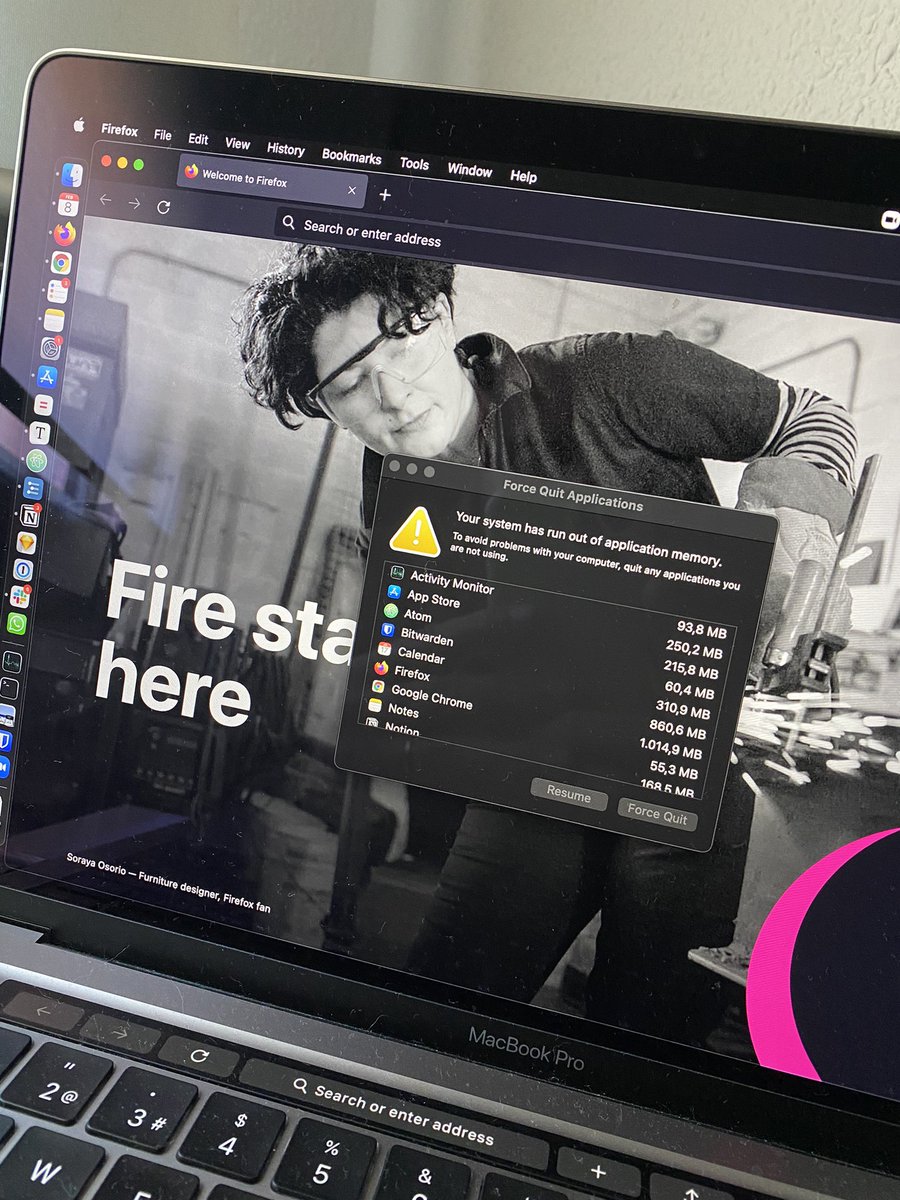 xharekx33's tweet photo. En serio WTF @firefox ???? https://t.co/1g9YxK7Uxo