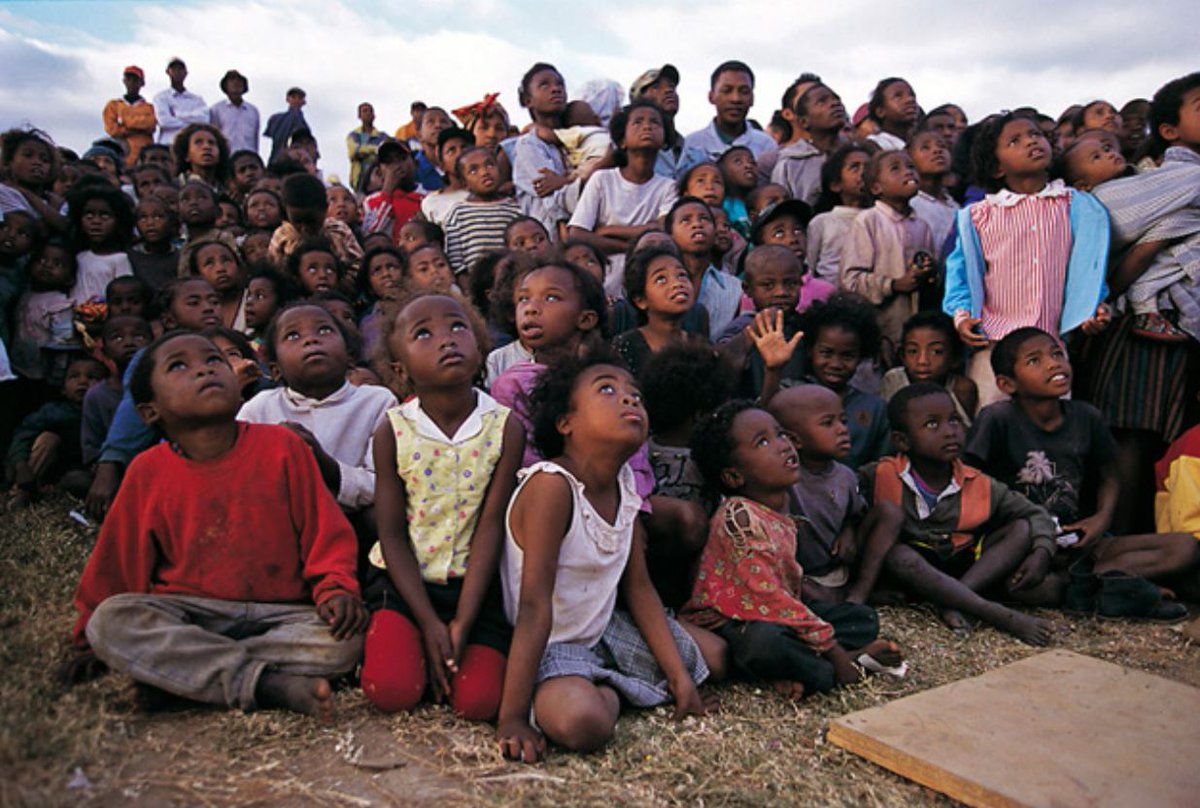 ClownsSansFrontières tweet media