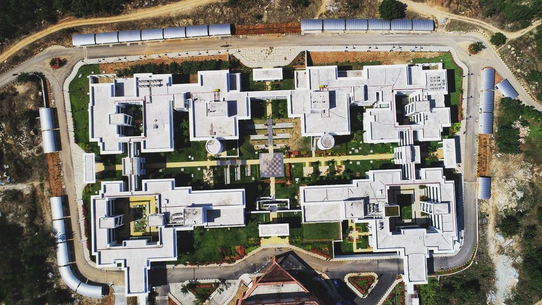 HyderabadMojo's tweet photo. Some absolutely amazing clicks of BITS Pilani Campus, Shamirpet! 😍 https://t.co/DRi4zQ3X0M