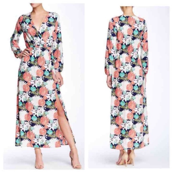 micely6391's tweet photo. So good I had to share! Check out all the items I'm loving on @Poshmarkapp #poshmark #fashion #style #shopmycloset #sollybaby #deeelle #lululemonathletica: https://t.co/C9yxdXBZuc https://t.co/I6xQRfYtNe