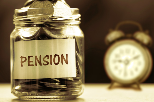 TheUAPGroup's tweet photo. I'm taking a 25% tax-free lump sum from my pension, but how will the rest be taxed? Steve Webb For This Is Money
 
There are various ways in which you can access your pension pot and the amount of tax you pay and when you pay it is different in each case.

https://t.co/Na8UbJnB6Q https://t.co/BwykdNjU2w