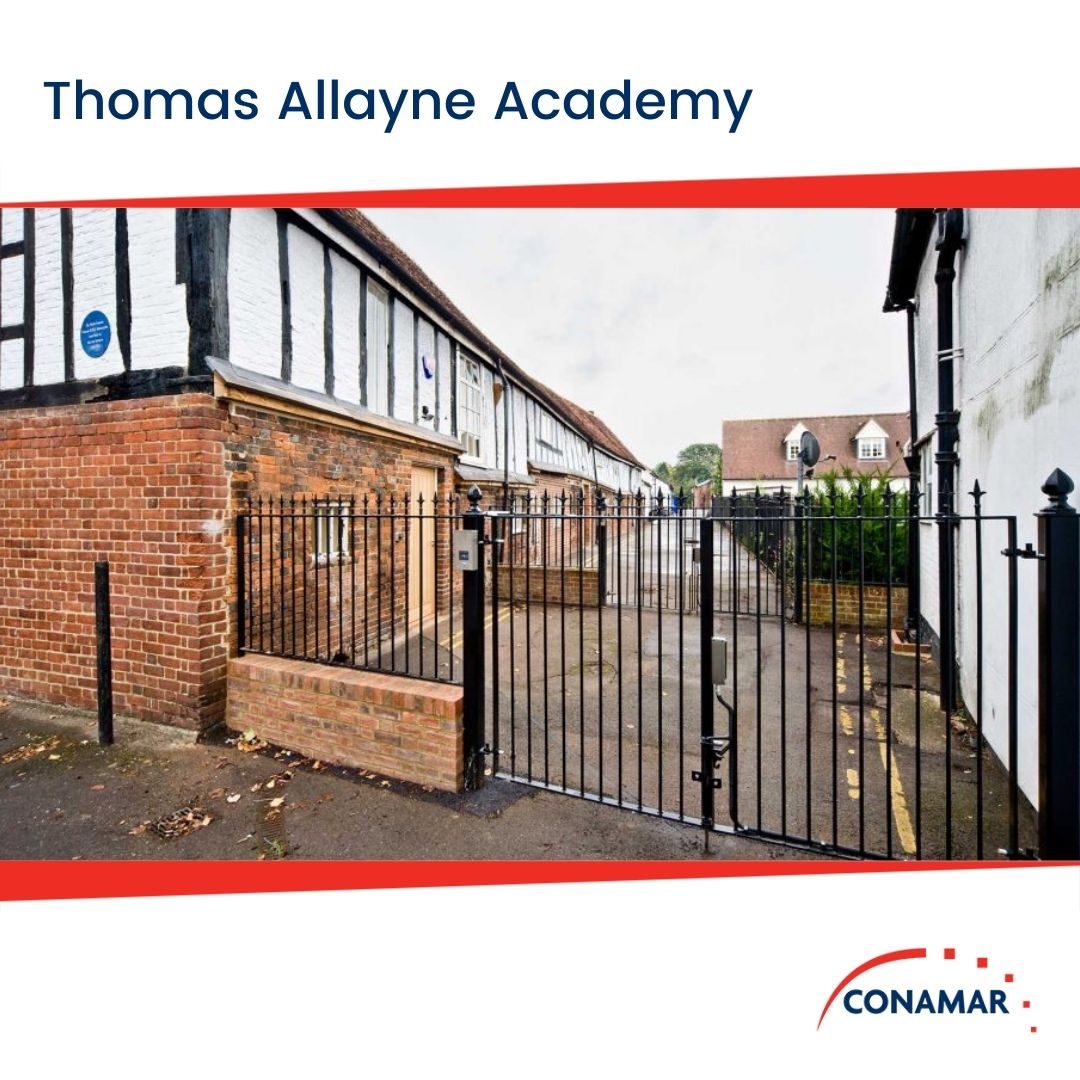 ConamarBuild's tweet image. A look back at our project for the Thomas Alleyne Academy. A disused Grade II* listed building was transformed into a new reception, offices and drama studio for the school &amp;gt;&amp;gt;&amp;gt; bit.ly/3GBR6RI

#refurbishment #listed #schoolrefurb