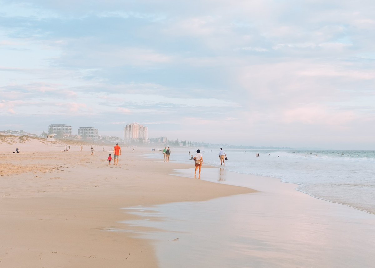 mattyloucas's tweet image. Hazy Sunsets