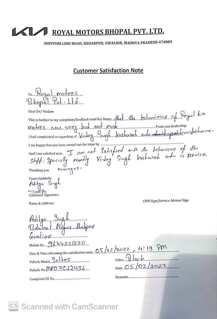 TheBlackCoatMan's tweet photo. @KiaInd I have a Seltos car &amp; when I went to the service center I requested to get the car service done in front of me but they refused. When I asked him the reason for this, all the employees unitedly started pushing me and misbehaving and with me.
#BoycottKiaMotors https://t.co/oU7STP2upp