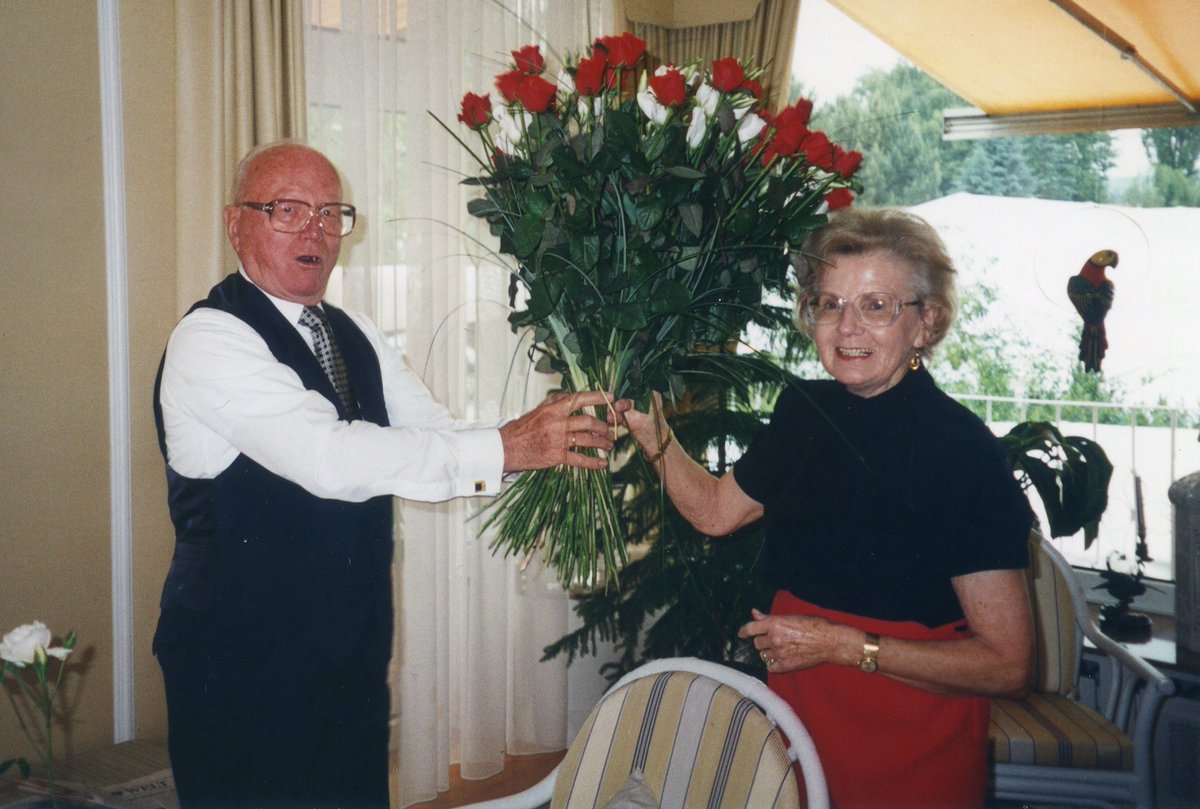 For her, family life and family business were inseparable: Maria Näder, daughter of our company founder Otto Bock and mother of the current owner and Chairman of the Board, Professor Hans-Georg Näder, would have been 100 years old today.