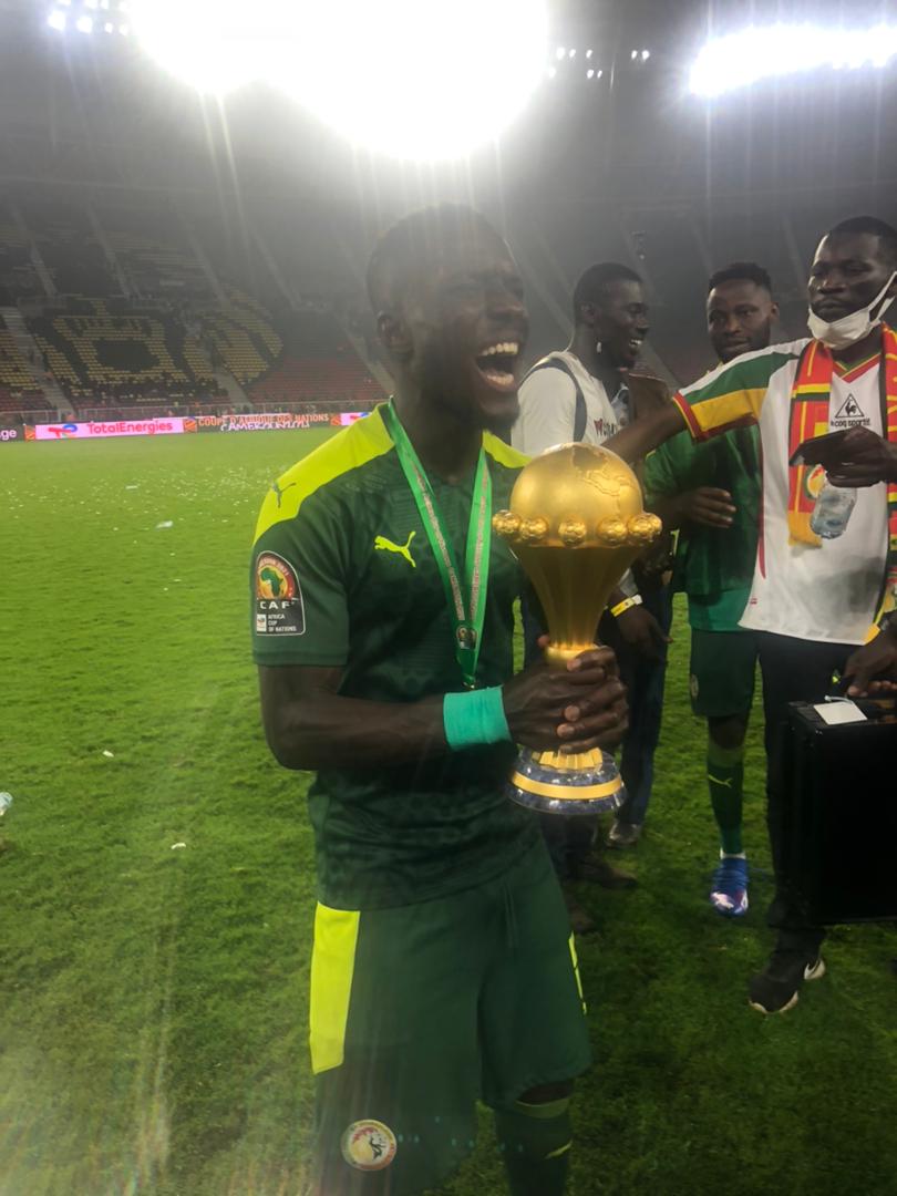 malick890's tweet photo. On l'a fait🇸🇳🥇🏅🥳💪🏆🇸🇳 https://t.co/yor6YYwCQU