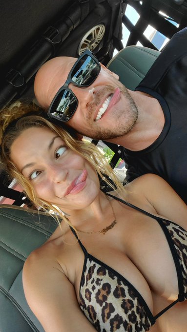 nft this dick in my ass 😇 @JohnnySins https://t.co/tnpX27TNUg<a class="tags" href="/tag/johnnysins">@johnnysins</a><a href="/tag/mortalcombat"class="tags"><span>#mortalcombat</span></a>