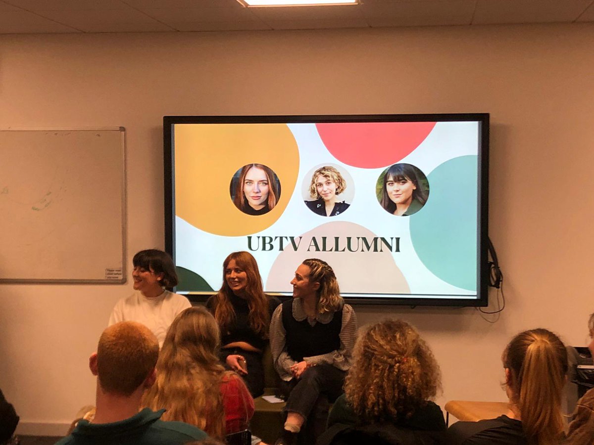 salpatz's tweet photo. Pleasure to speak to @UBTVstation aspiring journos/ film-makers last night with @LucyClumpas and @flinterpol 🎬🎥📝 https://t.co/s4Kc1uezqQ