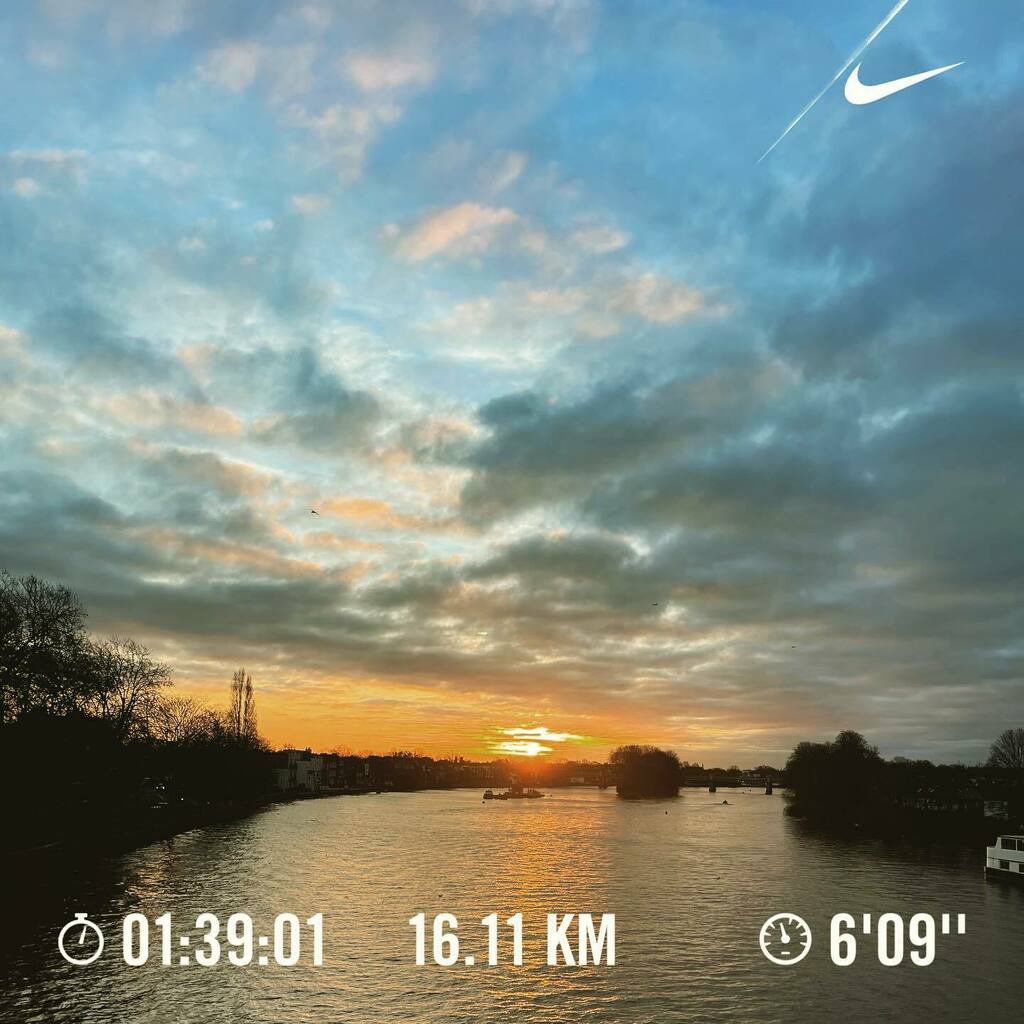 It’s not all about pace, this morning it was nice to get some miles in the legs on a long run. Feel free to pop to the link in my bio to donate, donations are even better for motivation than sunrises… ift.tt/tx4z1kL #londonmarathon @londonmarat… instagr.am/p/CZtunEqM4DR/