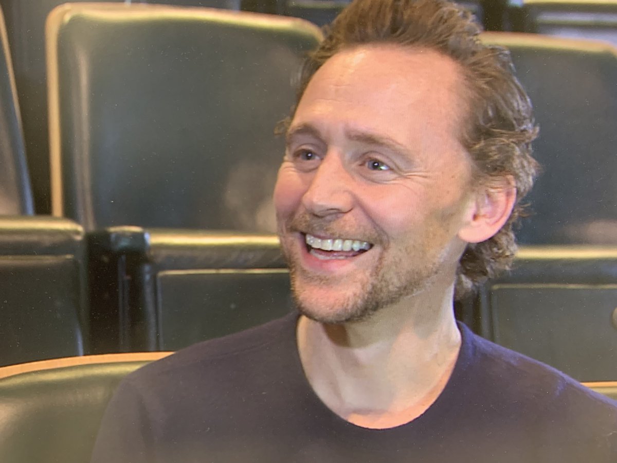 lavidahiddles's tweet photo. I still can't believe Tom is turning 41 tomorrow
He doesn't look a day over 31 π₯Ίπ #TomHiddleston #TomSpiritWeek #TomTwinTuesday https://t.co/VZa8SiwV8P