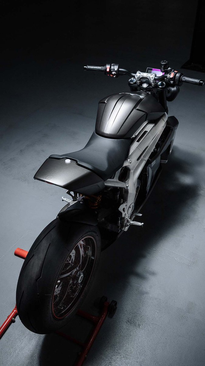UKTriumph's tweet photo. #ProjectTriumphTE1 ⚡ Prototype: Revealed ✅

Live Testing Programme: Pending 🔜 

Discover more: https://t.co/lUagyQbT9C

#ForTheRide #OfficialTriumph #Electrification #ElectricMotorcycle https://t.co/YwxGj6QLMd