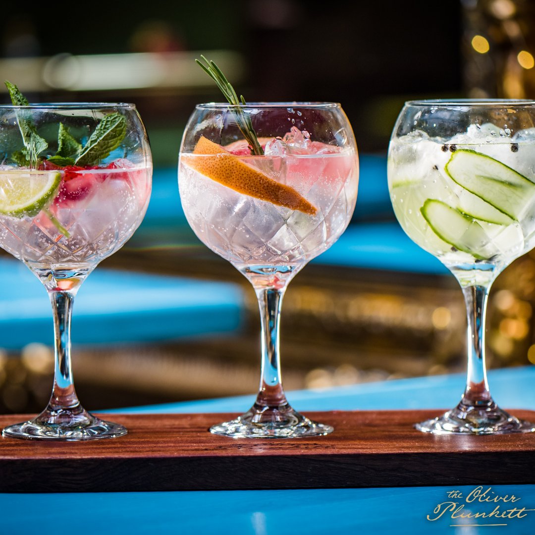 TheOliverPlunk's tweet photo. It's never too early to plan your next night out 🥂
Call into The Oliver Plunkett for some great food, music and why not try one of our Gin Boards while your here 🍻
#TheOliverPlunkett #GinBoard #LiveMusic https://t.co/emRRVKTtGc