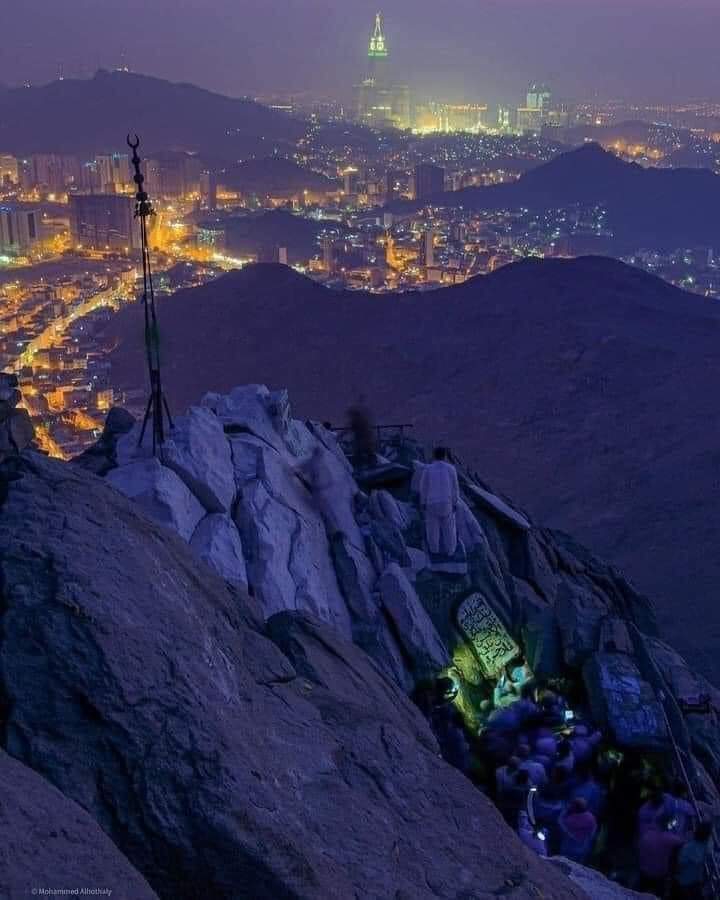 XalidBezhan2's tweet photo. ئەگەر قسمەت زمانی هەبوایە
بەزۆرکەسی دەووت
درۆیە
خۆت نەتویست
من چی بکەم ........ https://t.co/hoiu4bsV6j