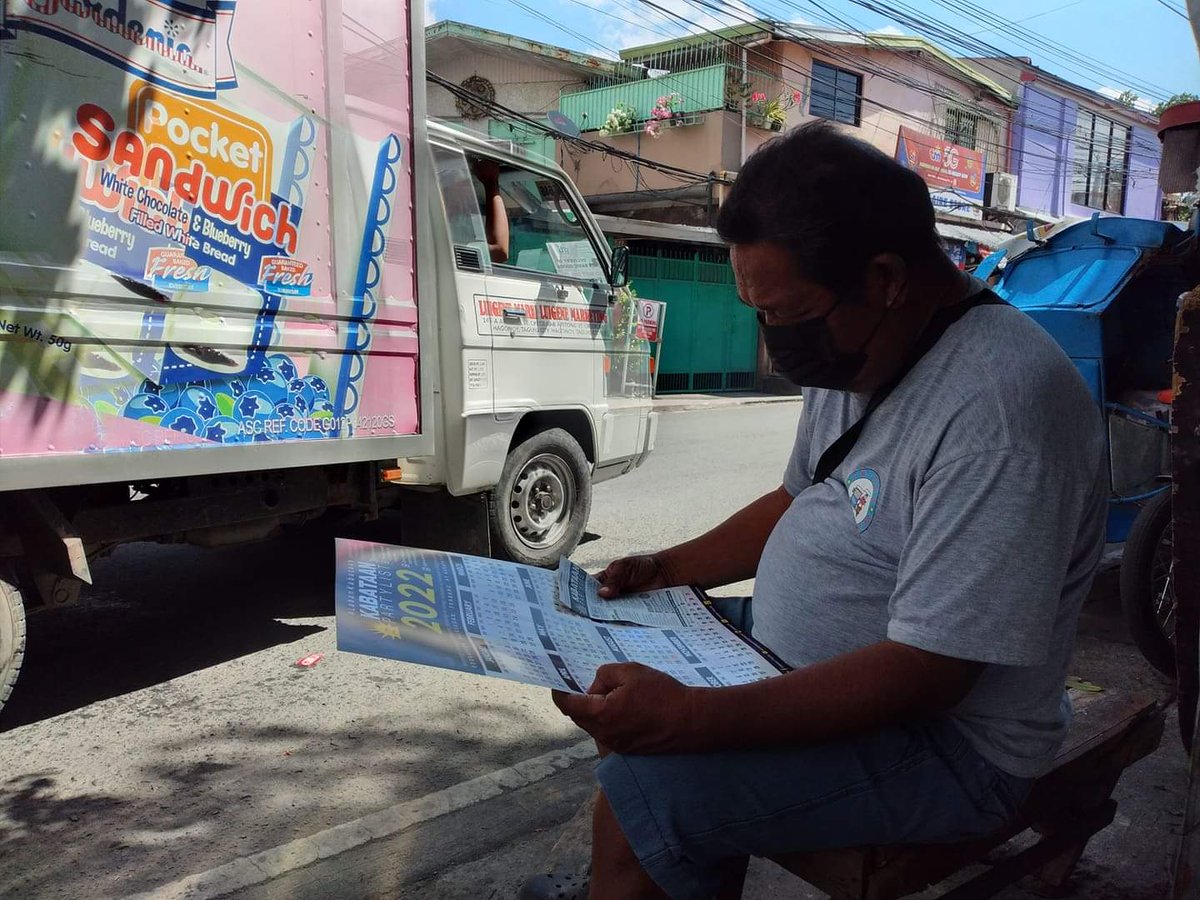 KabataanMakati's tweet photo. #KabataanInYourArea

Lumapag sa area ng Brgy. Ususan, Brgy. Tuktukan at Brgy. Ligid-Tipas ang mga kabataan para ipakilala ang Kabataan Partylist sa mga komunidad at kumustahin ang mga kalagayan nila. #LabanKabataan para sa edukasyon, kalusugan, trabaho at karapatan! https://t.co/8MEQhmi1wN