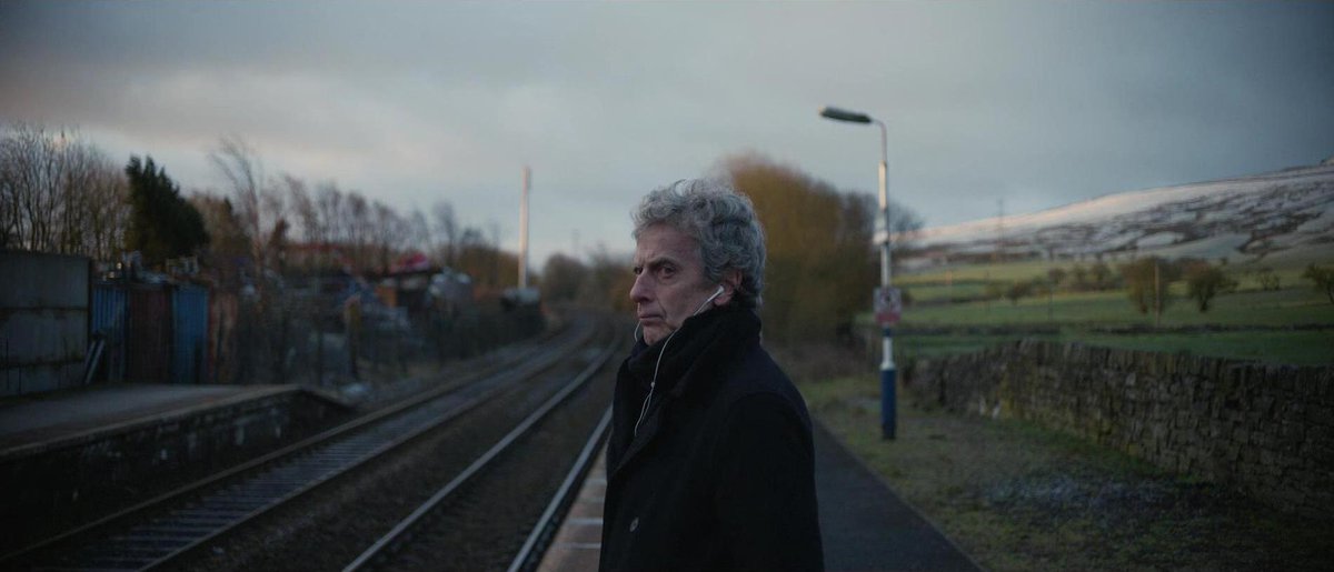 brinatello's tweet photo. A beautiful story about loss and hope, the video was made in partnership with the charity organization of @LLTGL in order to raise awareness of #OrganDonation.
Cast:
#PeterCapaldi: David Simon
@traceylush: David's Wife
@rowenameddeman: Mum
#AphraMorgan: Daughter
#JonMorgan: Dad https://t.co/quVOXaBtyn