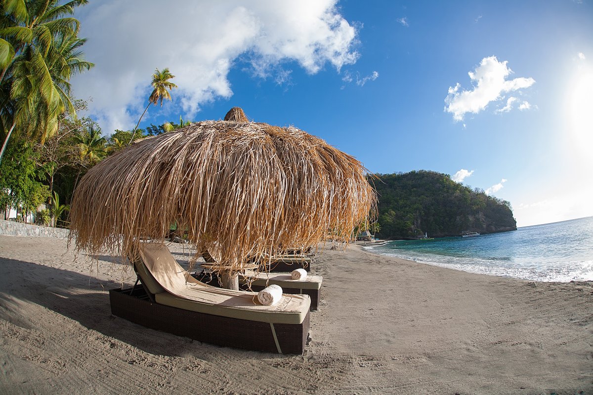 Spend Valentine's Day on the beach in Saint Lucia! Who would you like to share this moment with? #ansechastanet #resort #bemine #valentinesday