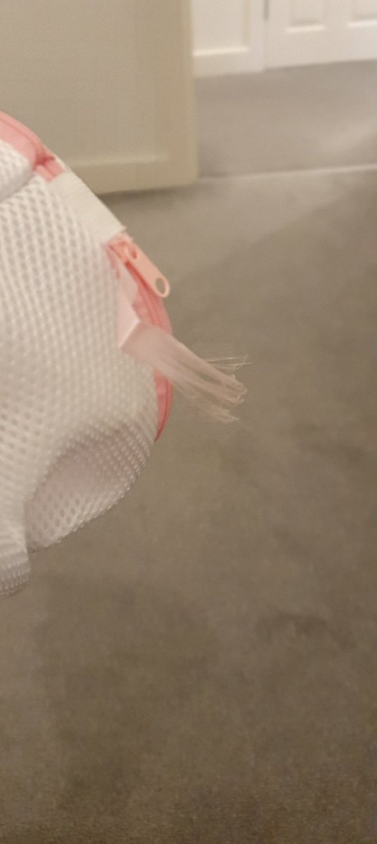 CharityChimpz's tweet photo. @Hoover_UK I have the H-Wash 300 machine and a normal wash ended up with scratches on the door. I had the door replaced under warranty and was told to get wash bags to avoid this happening again. It has now destroyed the bags as well. Is this common? Can you extend my warranty? https://t.co/L4k3SpWA4M