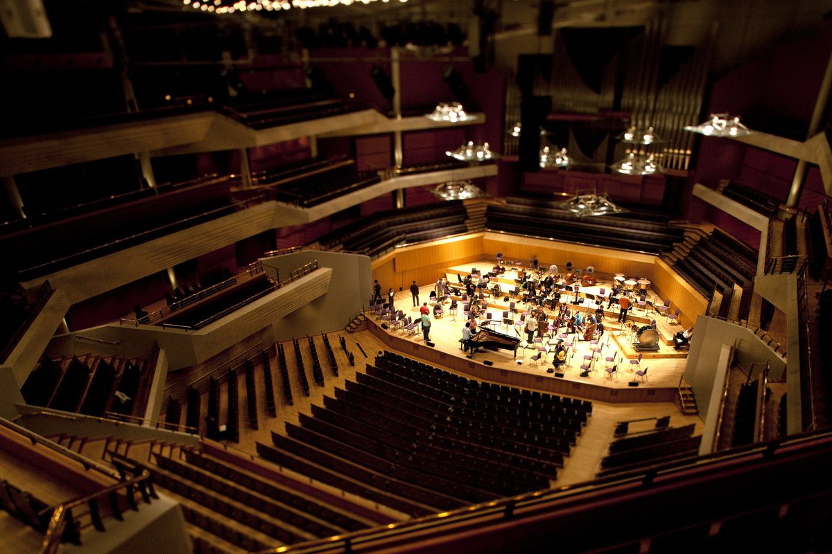 BridgewaterHall's tweet photo. We are currently recruiting for our Technical Department. Do you work in the events/music industry and fancy a change? 

We are seeking a Deputy Tech Manager and a Senior Technician to join our professional, friendly team! 

See link for more details - https://t.co/gduE9qmZzu https://t.co/H9XZ6wXWVe