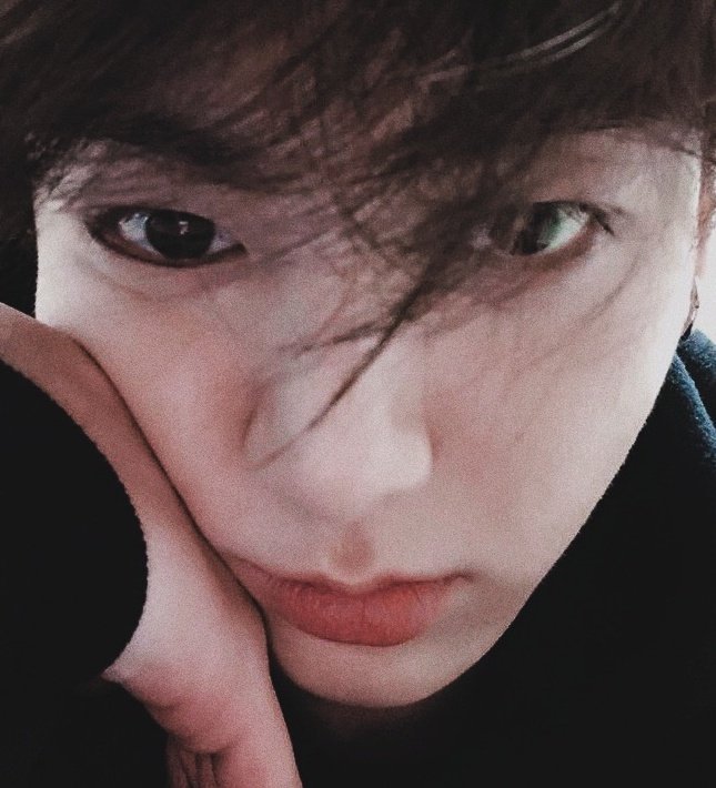 taehyung                       jungkook