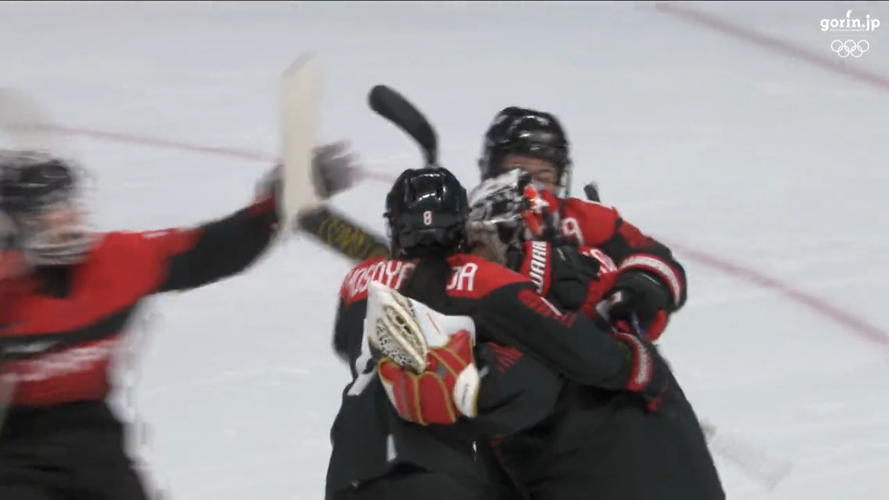 Gorin Jp 北京オリンピック ハイライト アイスホッケー 女子予選リーグ 日本 3 2 チェコ 日本は 床秦留可 選手の2ゴールで再三先手を取るもリードを守りきれず延長へ それでも Psシュートアウトで勝利しグループb首位で準々決勝進出を決めまし