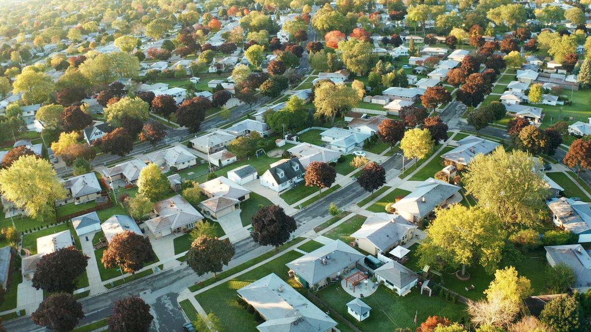 iLeads's tweet photo. No other homeowner marketing, consumer acquisition, or customer analytics provider can provide today’s smart marketers with the depth and breadth of solutions empowered by the iLeads data set to reach 100% of U.S. homeowners. https://t.co/KMlGcQ9xtj https://t.co/M9X02gWpuh