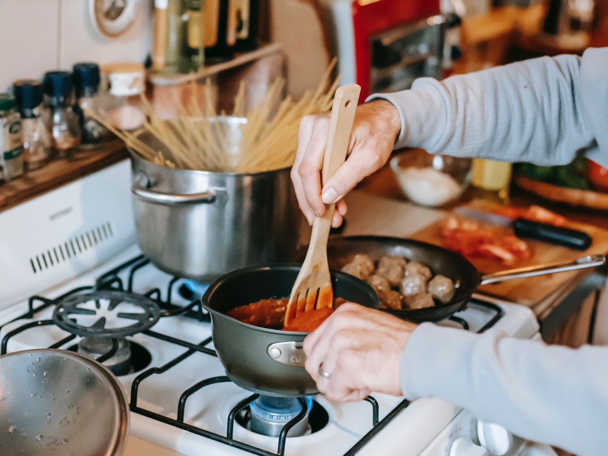 Are you feeling the pressures on living costs? Eligible households can claim a £200 payment towards paying winter fuel bills 💡🪙

➡️ cardiff.gov.uk/ENG/resident/B…

#CostOfLivingCrisis