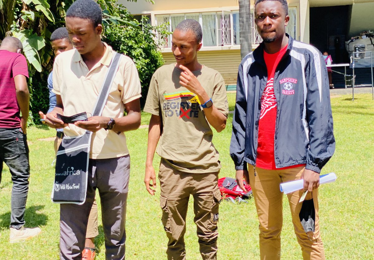 Cde_Ostallos's tweet photo. Pledged to mobilize at least 5 people a day to register as voters. Today with young stars from Nust, they’re now registered voters. Fellow Citizens to win Zimbabwe for change we must register to vote.Thank you UBAs &amp; USAs. It’s a Revolution #RegisterToVoteZw 
#CitizensPledge https://t.co/yhHQiXV8if