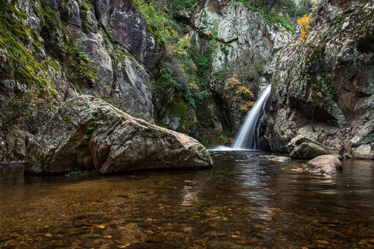 DestinationsdeJ's tweet photo. J'ai actualisé l'article sur Rhône-Crussol, mon chez-moi entre vallée du Rhône et serres ardéchois 🙂 
https://t.co/qGgEsnjgFx
@ArdecheTourisme @VilledeValence #Ardèche #rhonecrussol https://t.co/WwIchgn2ib