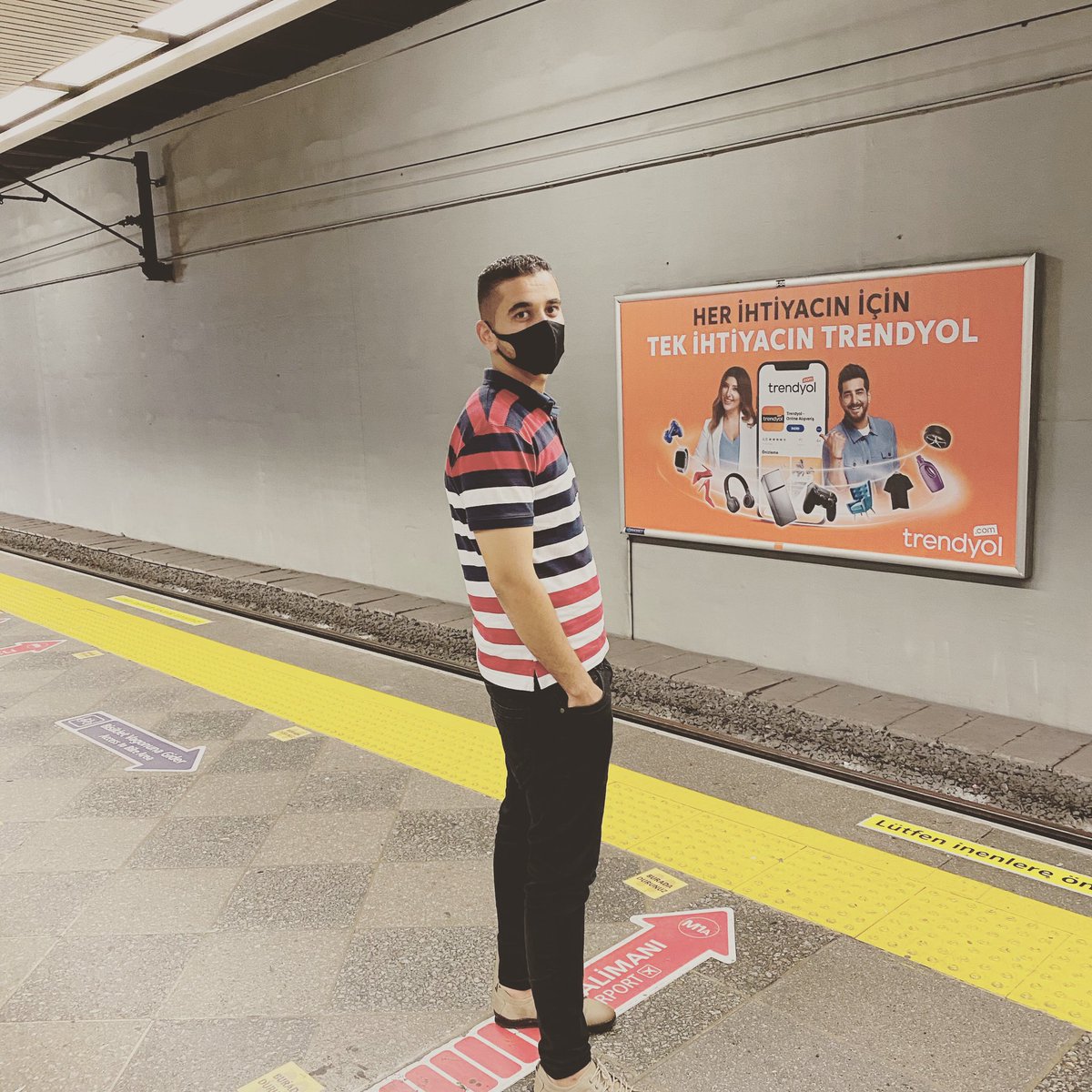 يعجبني مبدأ القطار لاينتظر من الاينتظره .... #كوريا_الجنوبية #ليبيا #مصراته #طرابلس #بنغازى