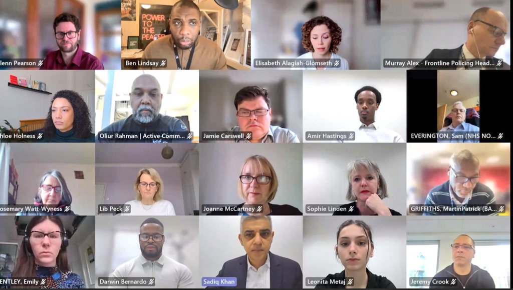 SadiqKhan's tweet photo. Patrnership, prevention and positive opportunties for young Londoners.

Good to chair today's meeting of our Violence Reduction Unit @LDN_VRU and discuss our continuing action and investment to support young people and communities across our city. https://t.co/4y2c8sL8bj