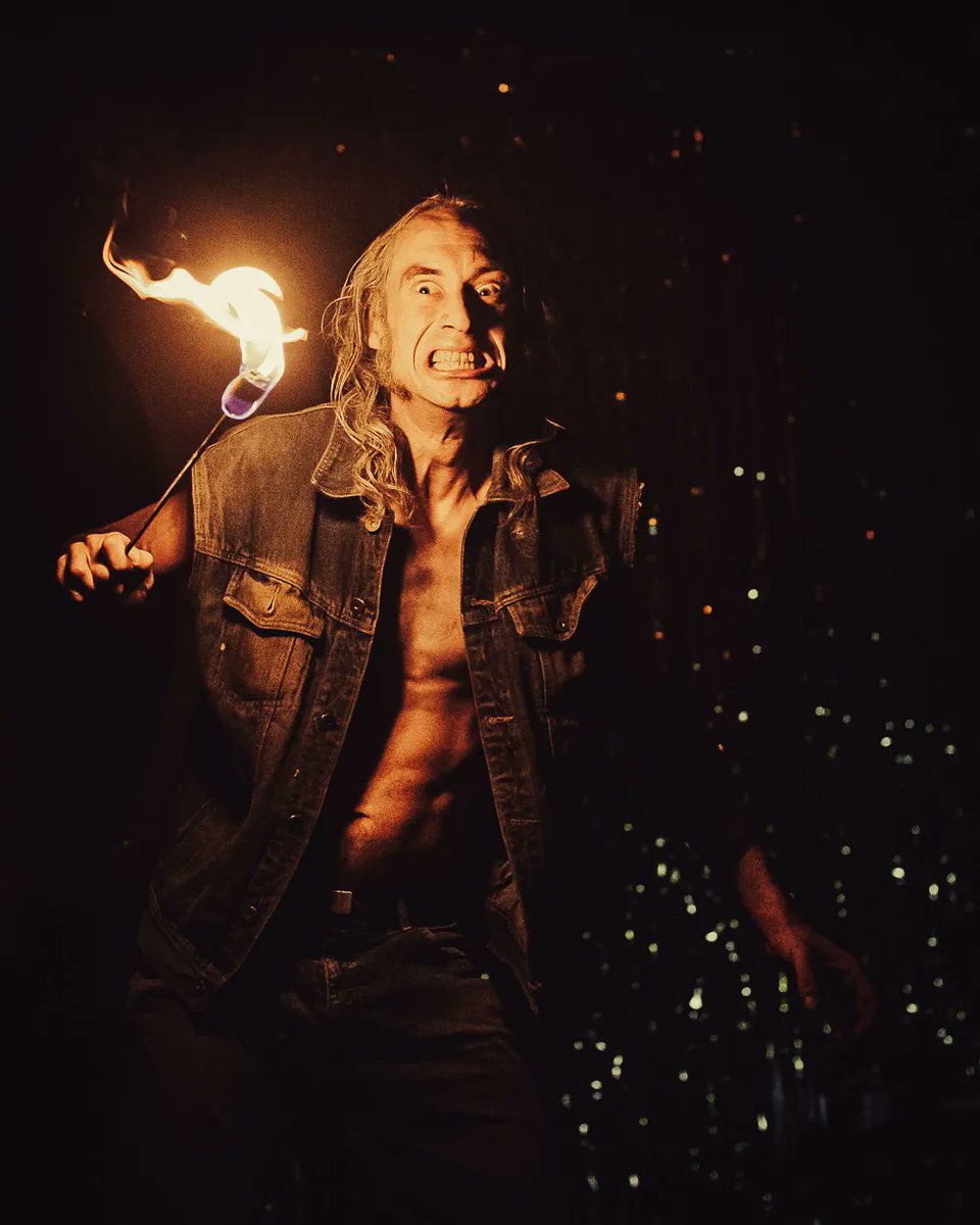 At the RR Club, Bethnal Green. #RRClub #BGWMC #DavidLynch #TwinPeaks #London #cabaret #LondonNightLife