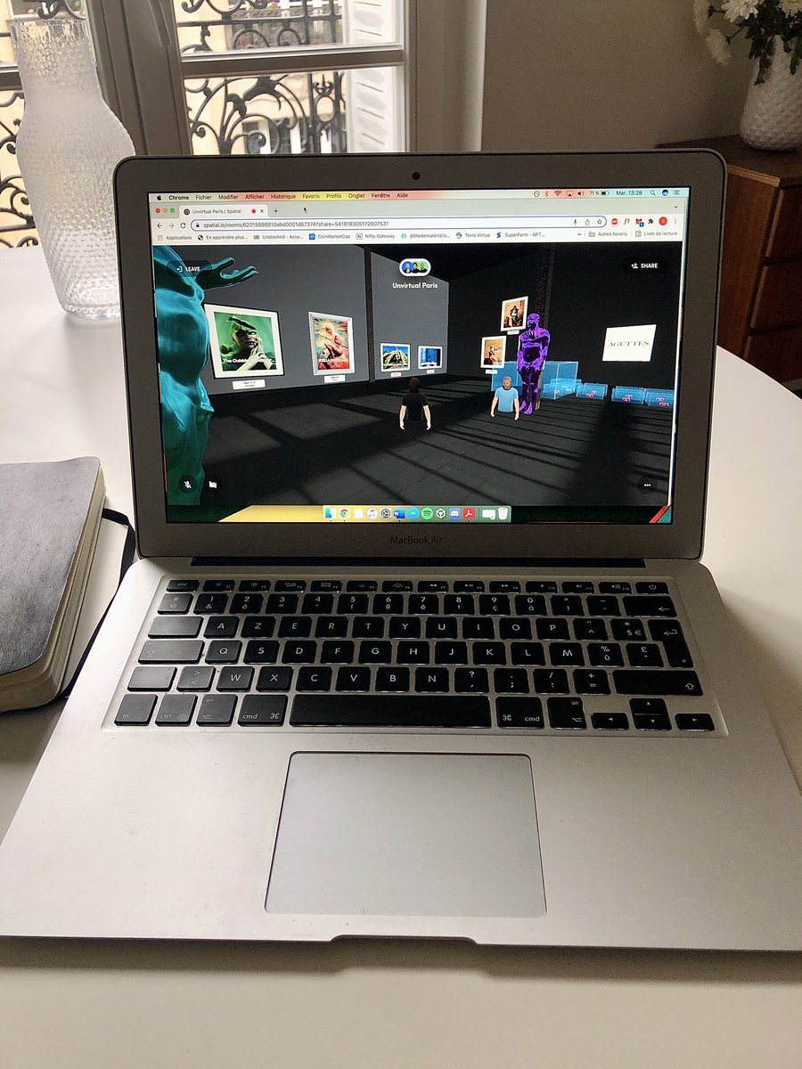 jacha4493's tweet photo. My avatar is waiting for the Unvirtual Auction #NFT in the #metaverse @spatialxr
#Unvirtual - Metaverse NFT Fair @LaCollectionOff @Aguttes_ https://t.co/KpdQgHCVYK