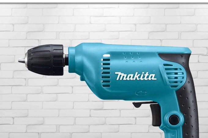 дрель 6413. дрель сетевая makita 6413. дрель 6413. дрель makita 6413. 2кг, коробка).