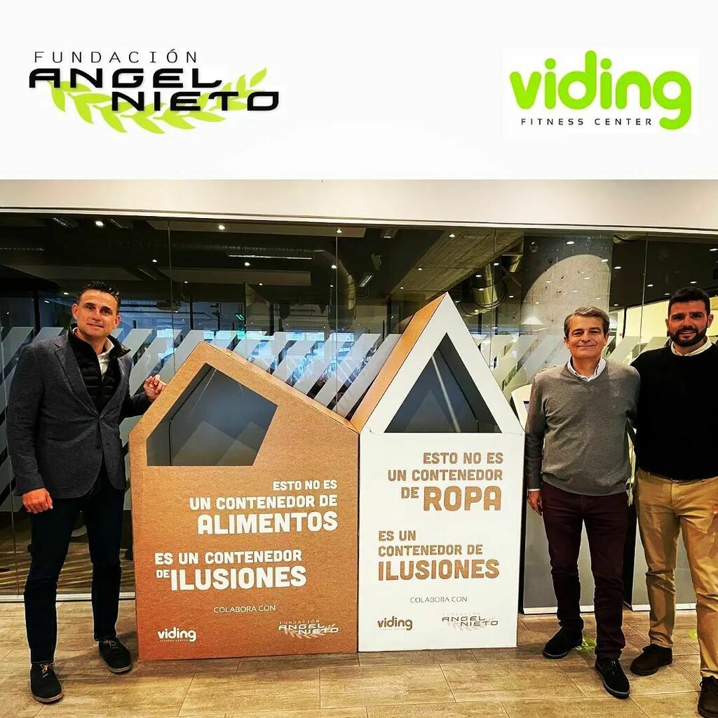 wehelpic's tweet photo. ¡Muchas gracias @viding_fitness por esta iniciativa solidaria! ❤️👐 Durante Diciembre y Enero se han recogido 268 kgs. de ropa y 126 kgs de comida que la @fundacionangelnieto ha recogido y distribuido a familias necesitadas. 
Desde @wehelpic nos encanta poder conectar deporte… https://t.co/nURrMU87AY