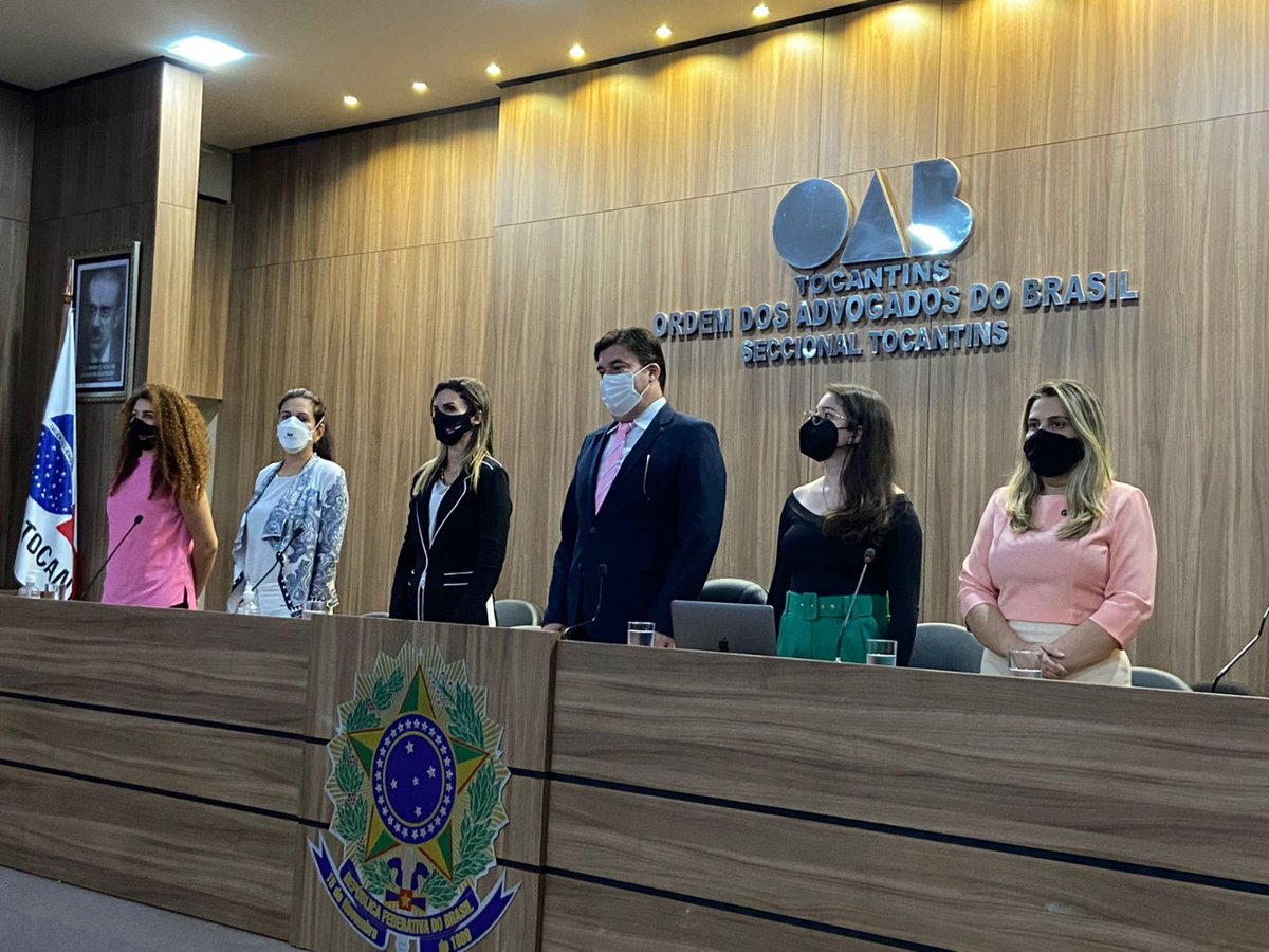 NOVA DIRETORIA DA ESA ⚖️

A nova diretoria da Escola Superior da Advocacida (ESA) da OAB Tocantins tomou posse. A proposta é ampliar e estruturar ainda mais o grande trabalho na capacitação e qualificação da classe no Tocantins. Confira como ficou. bit.ly/3owu3Bn