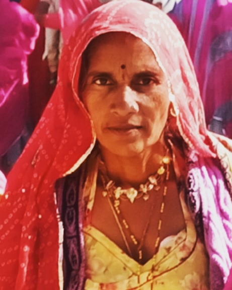 RewantTejpala's tweet photo. माँ तो माँ ही होती  है....
उसके लिये कहे शब्द कोई मायने नही रखते...
उसका कर्ज,उसके उपकार और एहसान चुकाने के लिए हम नाकाबिल ह
 मेरी माता जी का स्वर्गवास हो गया भगवान पूण्य आत्मा को श्री चरणों मे जगह दे  I miss you 💐💐 https://t.co/swpmOIEMZS