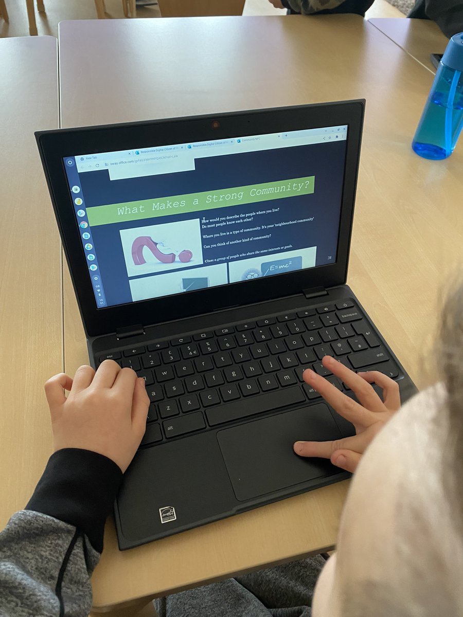 RinglandPrimary's tweet photo. As part of #SaferInternetDay @UK_SIC #DosbarthMaple used a fantastic resource within @HwbNews &amp; Minecraft to explore what it means to be a good #DigitalCitizenOfWales 🔎 We looked at staying safe online, communicating with consideration and looking after our wellbeing! 🧠 ❤️ https://t.co/lAt2QlZBBb
