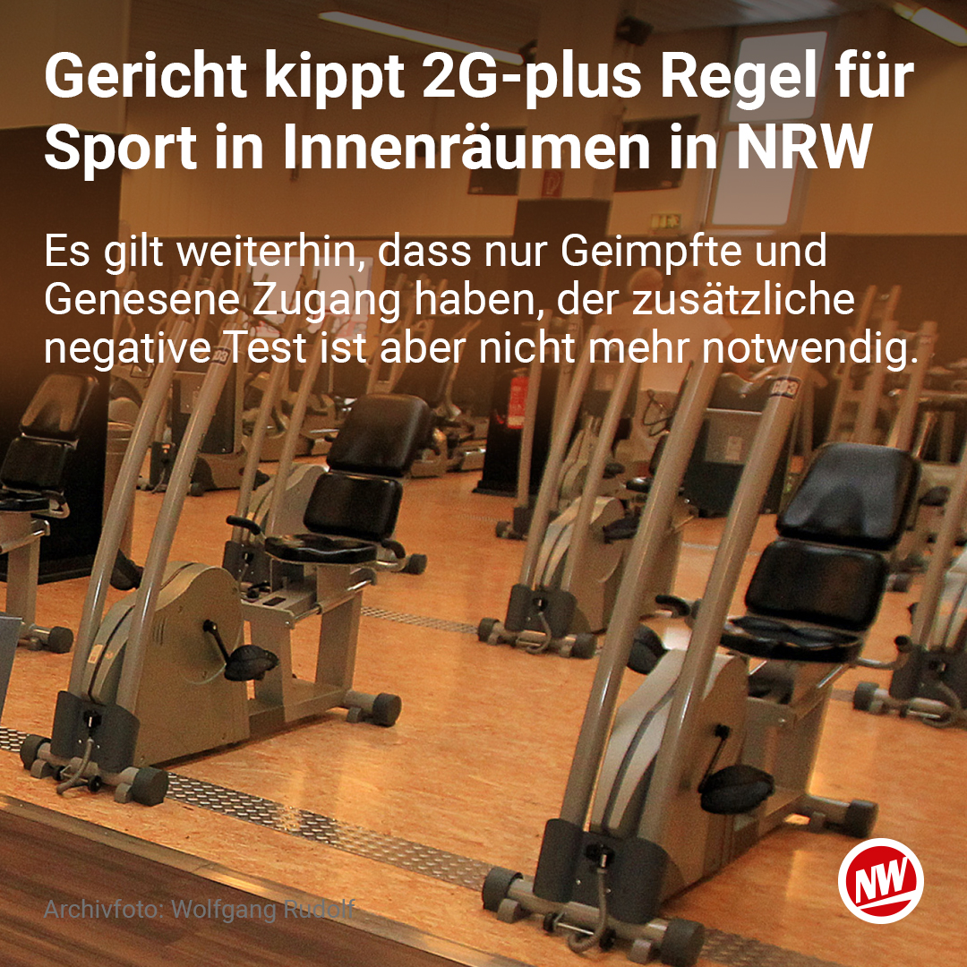 nwnews's tweet image. Dem OVG Münster zufolge sei es ein Unterschied, ob man zum gemeinsamen Sportmachen zusammenkomme, oder sich - Beispiel Fitnessstudio - lediglich zeitgleich mit anderen in einem Innenraum befinde, in dem Sport getrieben werde. #2Gplus #Sport #NRW (nw.de/22720315)
