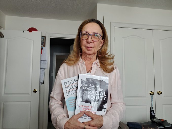 OISEAlumFriends's tweet photo. #OISEWhatToRead x Bev Freedman @look2leaders: I'm reading Principal Leadership for Racial Equity, a field guide for developing race consciousness &amp; Collective Student Efficacy on the power of collaborative learning. Both are evidence-informed for improving all students' outcomes. https://t.co/INBd9gOQNC