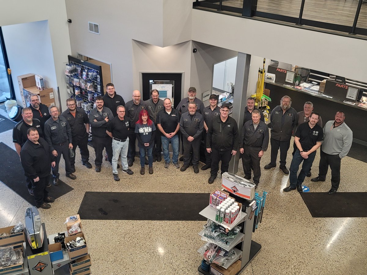 NavistarNews's tweet photo. Some @IntnlTrucks dealers have been participating  in Uptime Workshop, an opportunity to be evaluated in all aspects of dealer operations and receive feedback for improvement. We congratulate Wieland International on being the first dealer to graduate from the program. https://t.co/pxLJ6HziUI