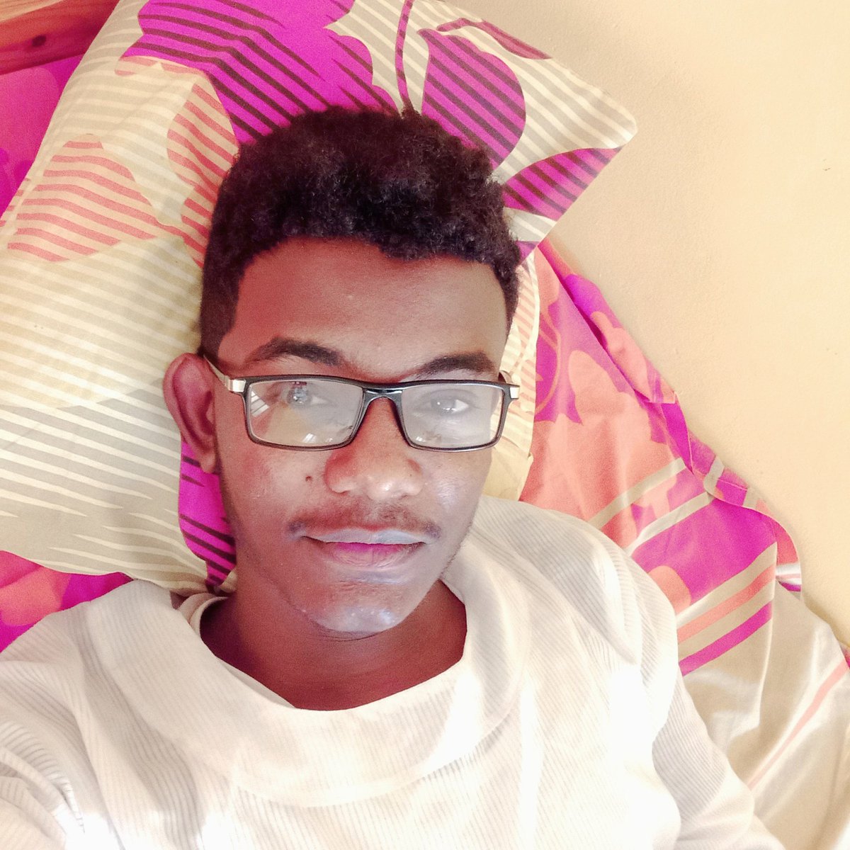 ahmeddogla2003's tweet photo. #صورة_ملف_شخصي_جديدة https://t.co/RUMgcsXfYj