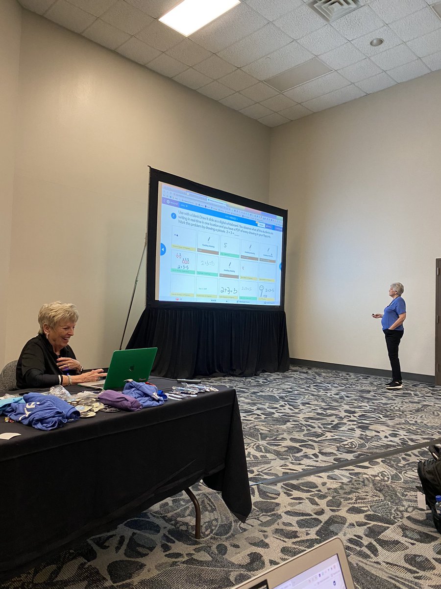 Learning new Nearpod tips and tricks from J2 technologies 🙂#TCEA22